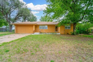 211 E South St, Wellington, KS 67152