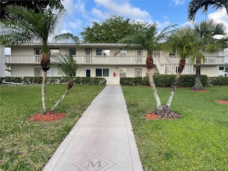 279 Markham M Unit M, Deerfield Beach, FL 33442