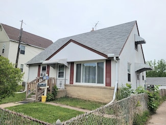 1060 Jackson St, Saint Paul, MN 55117