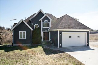 2812 Highway 25, Guthrie Center, IA 50115