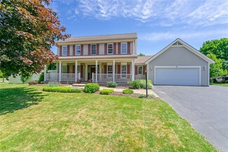 5 Woodworth St, Victor, NY 14564