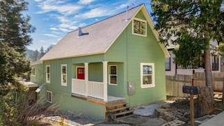 4212 Branstetter St, Dunsmuir, CA 96025