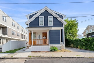 883 Grinnell St, Fall River, MA 02721