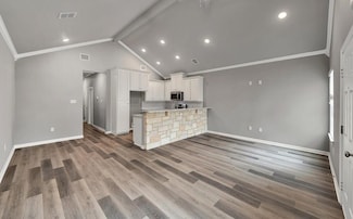 524 Alamo Ct, McGregor, TX 76657