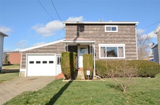 715 Center St, Harwick, PA 15049