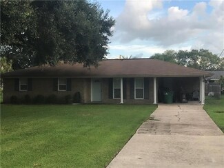 118 Pleasant Valley Dr, Des Allemands, LA 70030