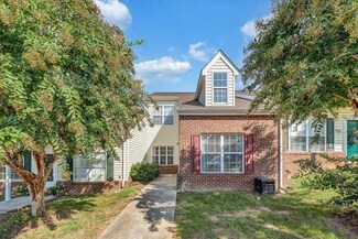 30 Hunters Ridge Ln, Rocky Mount, VA 24151