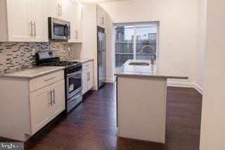 1438 S Colorado St, Philadelphia, PA 19146