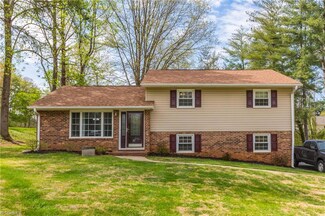 4530 Chebar Dr, Pfafftown, NC 27040