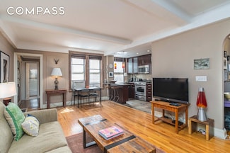 41 W 72nd St Unit 11E, New York, NY 10023