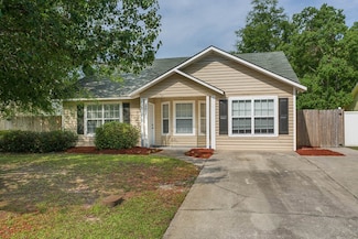 503 Loggerhead Ln, Brunswick, GA 31525