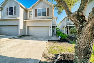 2831 Hackamore Hollow Ln, Houston, TX 77014