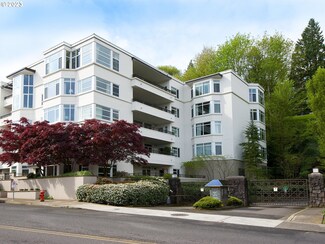 2445 NW Westover Rd Unit 411, Portland, OR 97210