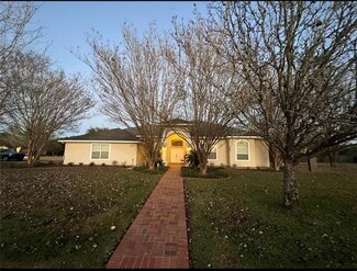 6724 Tennyson Oaks Ln, Alexandria, LA 71301