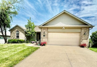407 Amazon Dr, Columbia, MO 65202