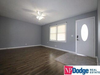 2209 Myrtle St, Bellevue, NE 68147
