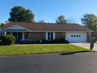 657 Elaine Dr Unit 77, West Jefferson, OH 43162