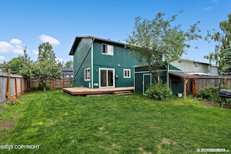 8051 Evans Cir, Anchorage, AK 99507