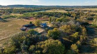 3880 N State Highway 16, Fredericksburg, TX 78624