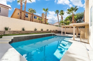 8233 Tivoli Cove Dr, Las Vegas, NV 89128