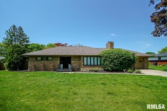 3303 N Bigelow St, Peoria, IL 61604
