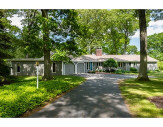 190 Damons Point Rd, Marshfield, MA 02050