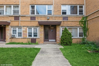 6819 N Seeley Ave Unit 2A, Chicago, IL 60645