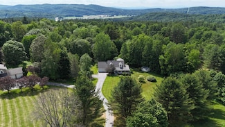 204 Mary Dr, Richmond, VT 05477
