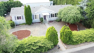 4919 N Campbell Rd, Otis Orchards, WA 99027