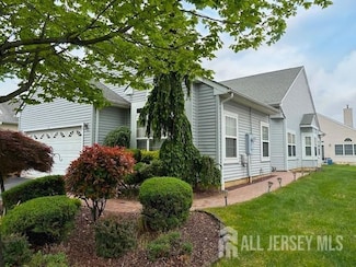11 Sonoma St, Monroe Township, NJ 08831