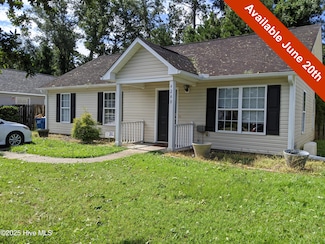 4240 Sunglow Dr, Wilmington, NC 28405