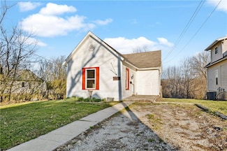 221 S Main St, Trenton, MO 64683