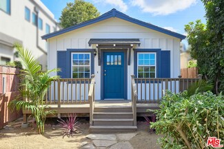 1838 Walgrove Ave, Los Angeles, CA 90066