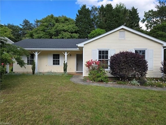 4015 Village Place, Winston Salem, NC 27127