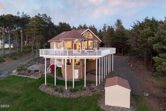 124 NE 113th St, Newport, OR 97365