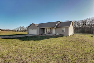 792 Charity Rd, Elkland, MO 65644