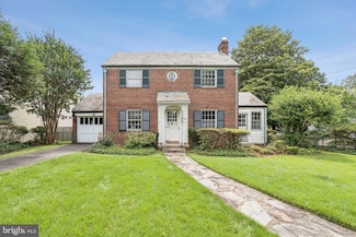 7201 Chestnut St, Chevy Chase, MD 20815