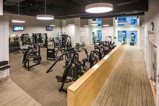 150 E 44th St Unit 32-C, New York, NY 10017