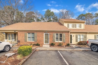 90 Sparger Springs Ln, Durham, NC 27705