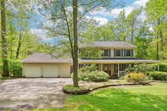 1630 Saint John Dr, Madison, OH 44057