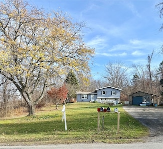 3385 Davison Rd, Harborcreek, PA 16421