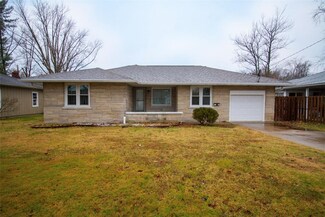 1103 N Robb St, Robinson, IL 62454