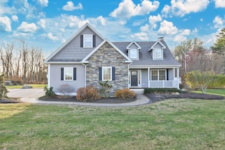 29 Windswept Ln, Storrs Mansfield, CT 06268
