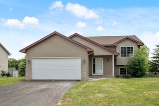 17567 305th Ln, Shafer, MN 55074