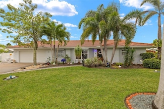 1028 Edgemere Dr, Fort Myers, FL 33919
