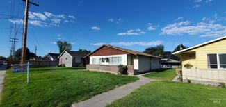 1215 S Elder St, Nampa, ID 83686