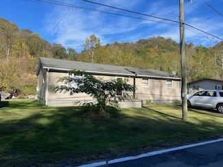 4796 Big Grave Creek Rd, Moundsville, WV 26041