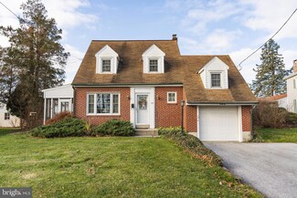 42 Church St, Lititz, PA 17543
