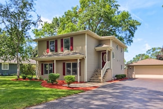380 S Ott Ave, Glen Ellyn, IL 60137