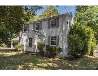 719 Winthrop St, Medford, MA 02155